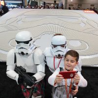 LEGO breaks GUINNESS WORLD RECORD for Largest Star Wars Minifigure Display