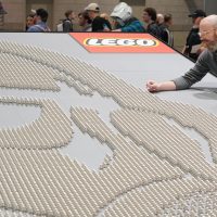 LEGO breaks GUINNESS WORLD RECORD for Largest Star Wars Minifigure Display