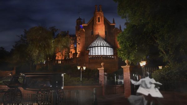 Special Experiences At Magic Kingdom Park For One Day Only To Celebrate Walt Disney World Resort’s 13th Attraction Photo Location 