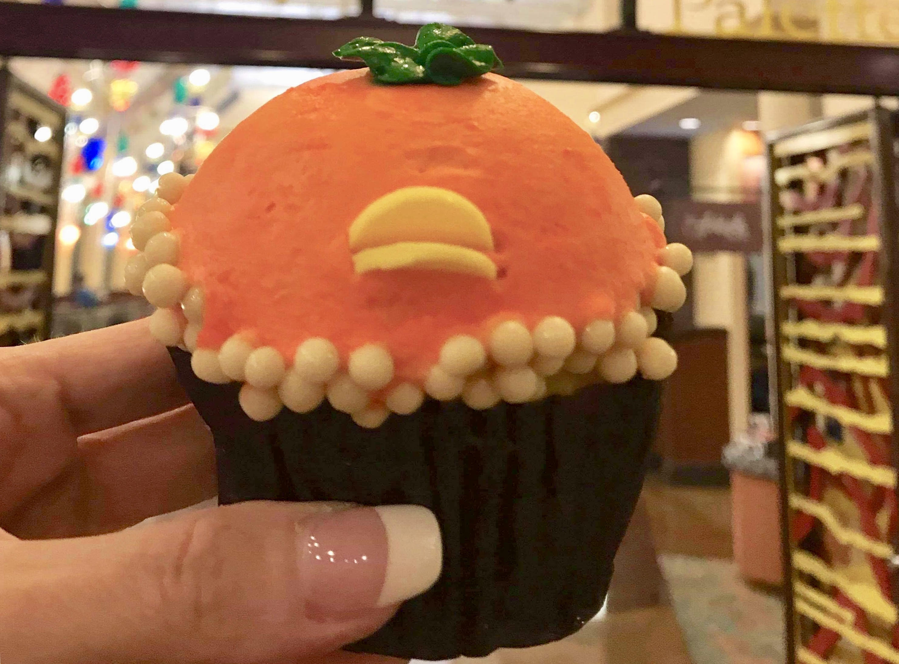 Orange Bird Cupcake Now Being Offered at Walt Disney World