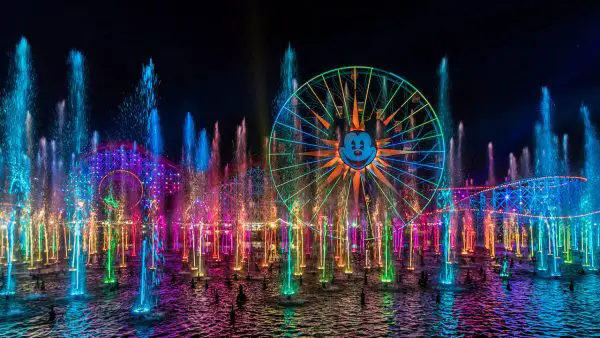 Take a Look at the Disney California Adventure Park 'World of Color' Nighttime Spectacular