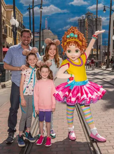 Alyson Hannigan celebrates Fancy Nancy's arrival to Disney California Adventure Park