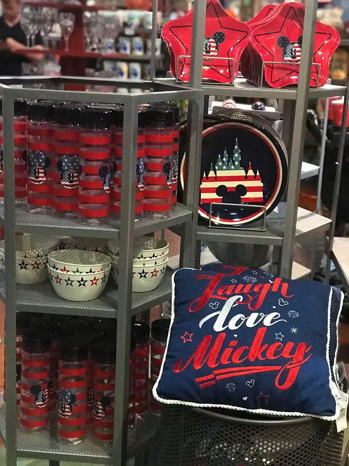 New Patriotic Minnie Ears And More Now Available At Disney Parks