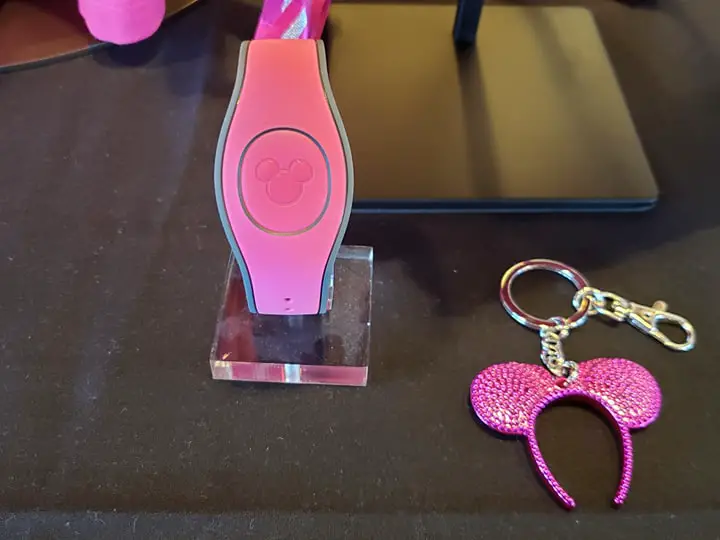 First Look at Full Magic Mirror and Imagination Pink Collections