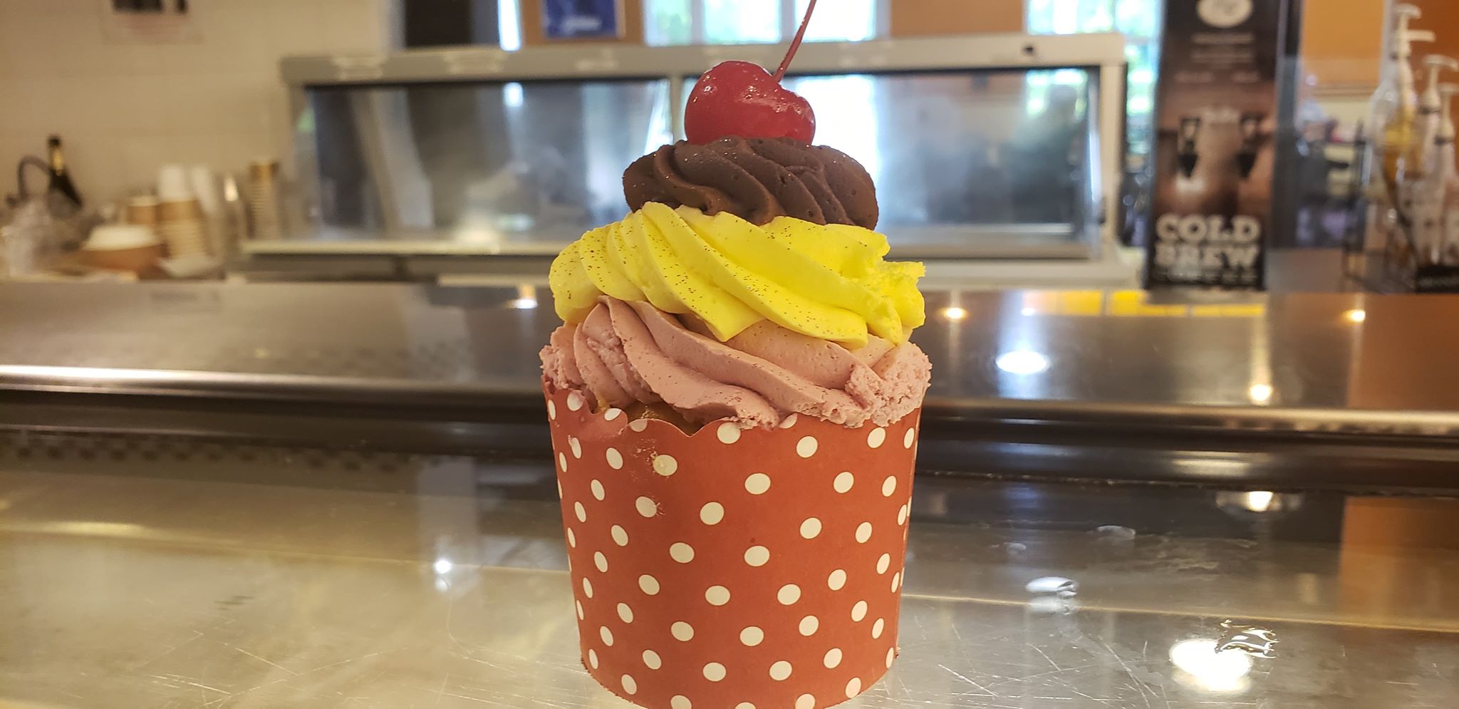 Banana Split Cupcake Spotted at Disney’s All Star Movies Resort!