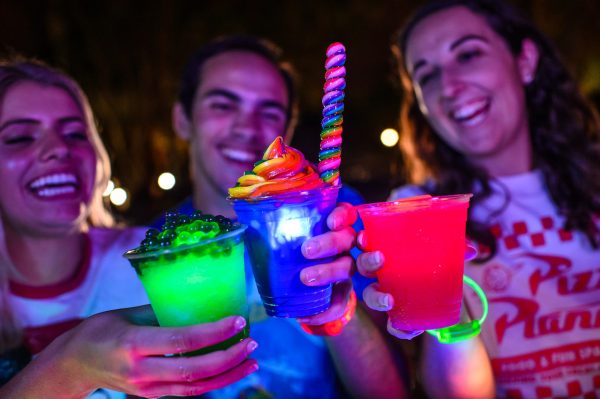 Food and Drinks Galore at H2O Glow Nights