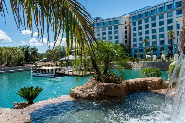 Loews Sapphire Falls Resort at Universal Orlando Resort Review