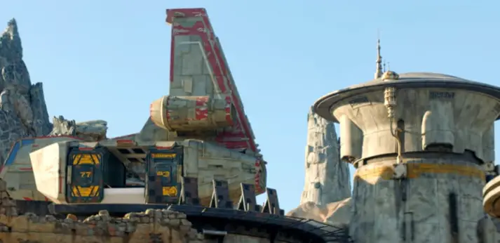 What You Need to Know Before Visiting Star Wars: Galaxy’s Edge at Disneyland Resort