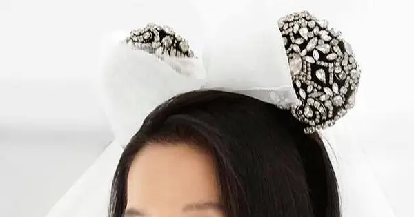 First Look At The New Vera Wang Bridal Minnie Ears