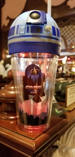 The R2-D2 Light-up Cup Is The Souvenir We've Been Looking For