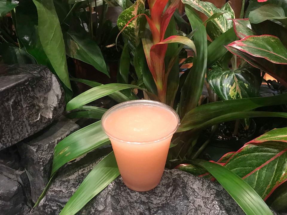 Kona Island Now Serving Boozy Frosé Drink
