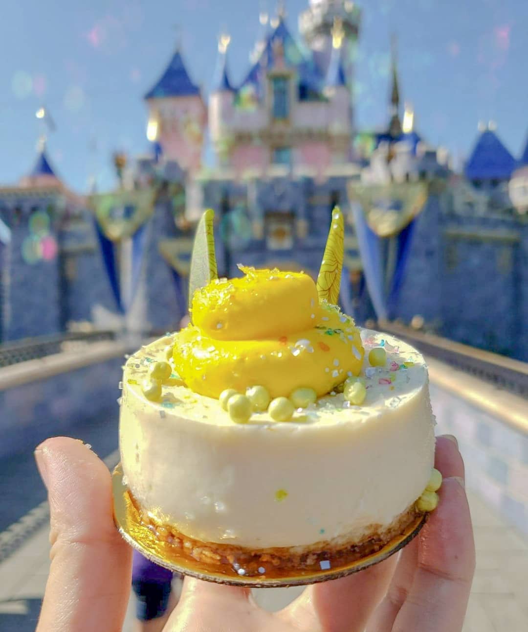 New Tinker Bell Inspired Coconut Cheesecake Has Landed At Disneyland Park