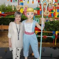 Toy Story 4 Cast take a trip to Toy Story Land in Hollywood Studios
