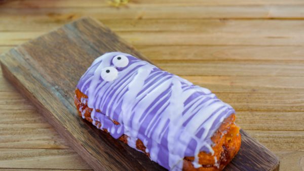 Halloween Time Treats at Disneyland Resort – Mummy-Inspired Donut