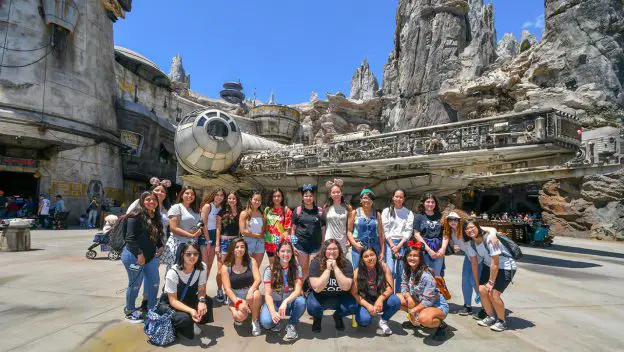 Disneyland’s Galaxy’s Edge Welcomes ‘Girls Who Code’