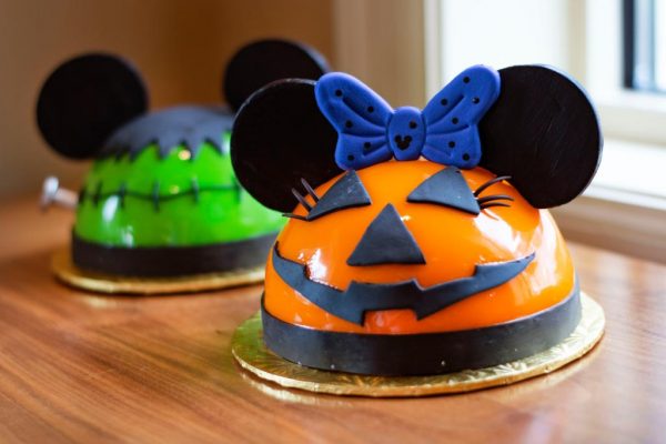 New Halloween Sweets At Amorette's Patisserie