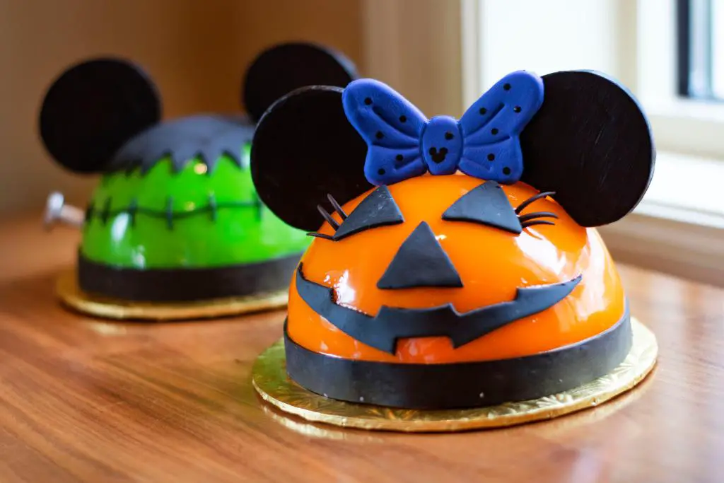 New Halloween Sweets At Amorette’s Patisserie
