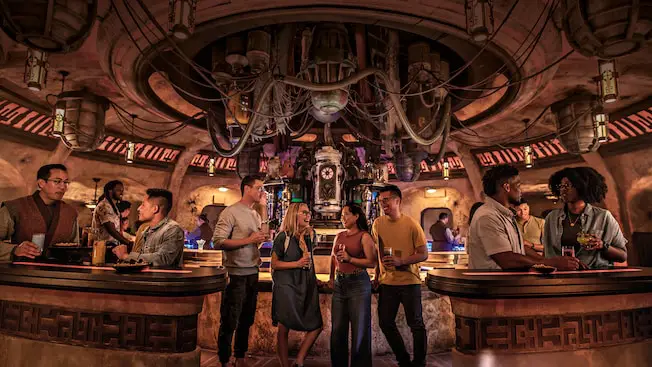 Disneyland Permits Suggest New Projection Effects Coming to Star Wars: Galaxy's Edge