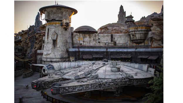 #DisneyParksLIVE is Live Streaming the Dedication Ceremony of Star Wars: Galaxy’s Edge August 28
