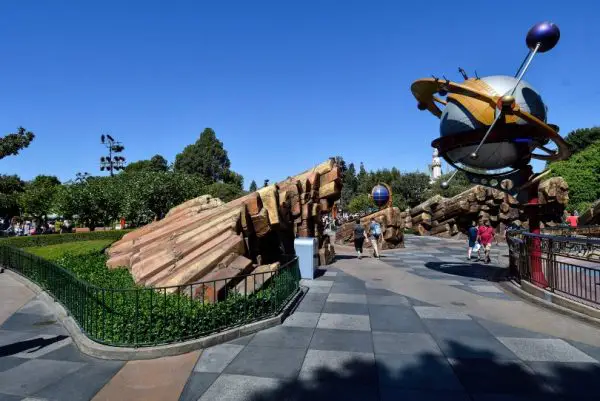 Rock Removal For Disneyland’s Tomorrowland Entrance