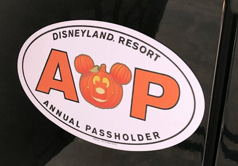 New Halloween themed Disneyland Annual Passholder Magnet coming soon