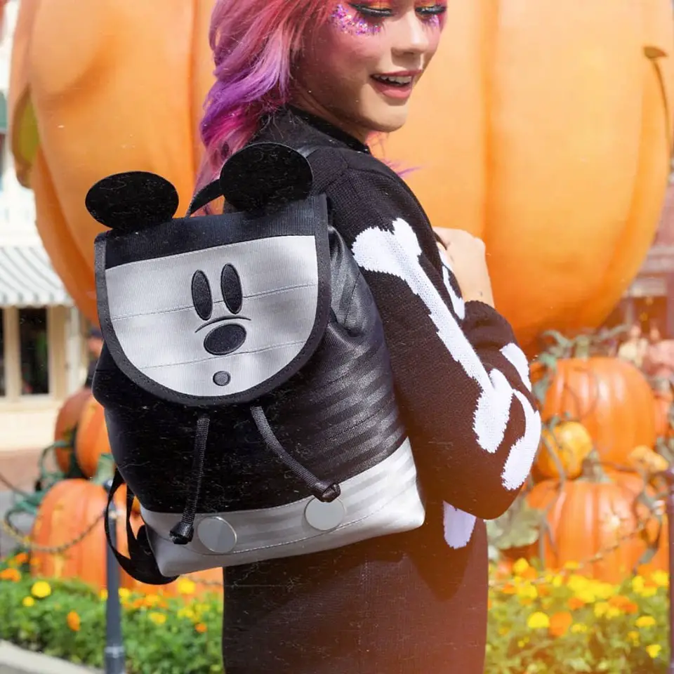 New Harvey’s Spooky Mickey Collection Is Ready For Halloween