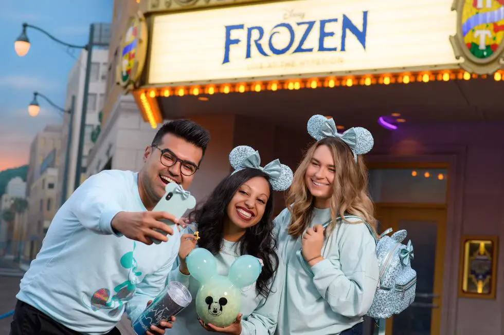 Disney Arendelle Aqua Collection Is Frosty And Fabulous