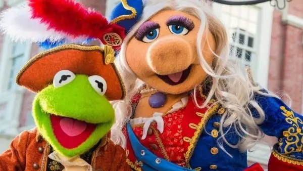 the muppets present...great moments in american history