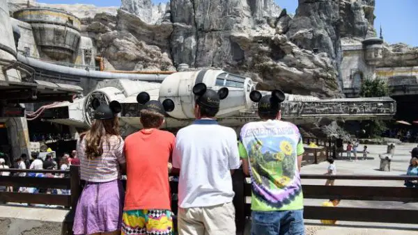 Star Wars: Galaxy’s Edge Is Taking Over Disney Television For A Week