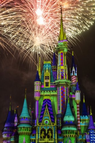 Sneak Peek of all new Minnie’s Wonderful Christmastime Fireworks