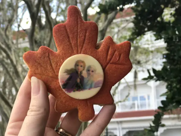 New "Frozen 2" Enchanted Forest Leaf Cookie Sandwich Is A Perfect Fall Treat