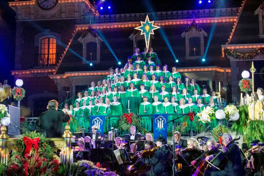 Disneyland Releases Official Dates For Their Candlelight Processional