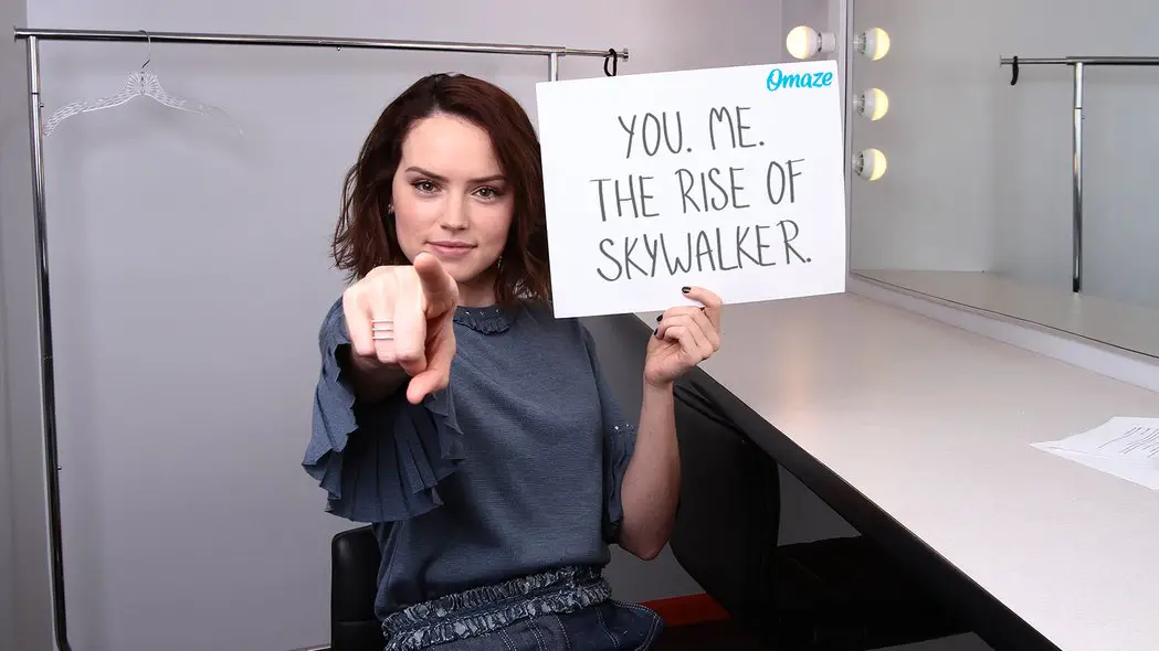 Meet Daisy Ridley At The Star Wars: The Rise Of Skywalker Premiere!