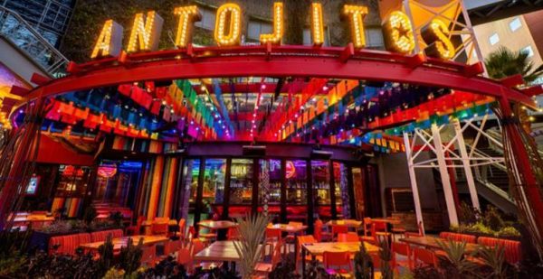 Universal CityWalk Expands its Dining Options with Newest Restaurant Additions, Antojitos Cocina Mexicana and VIVO Italian Kitchen