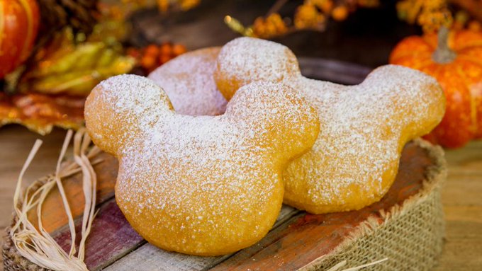 Pumpkin Spice Beignets Are Back At The Disneyland Resort!