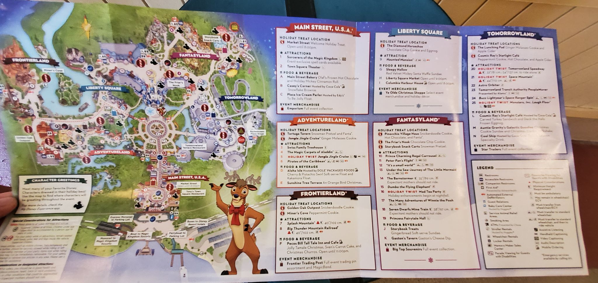 Explore The New Mickey's Very Merry Christmas Party Map