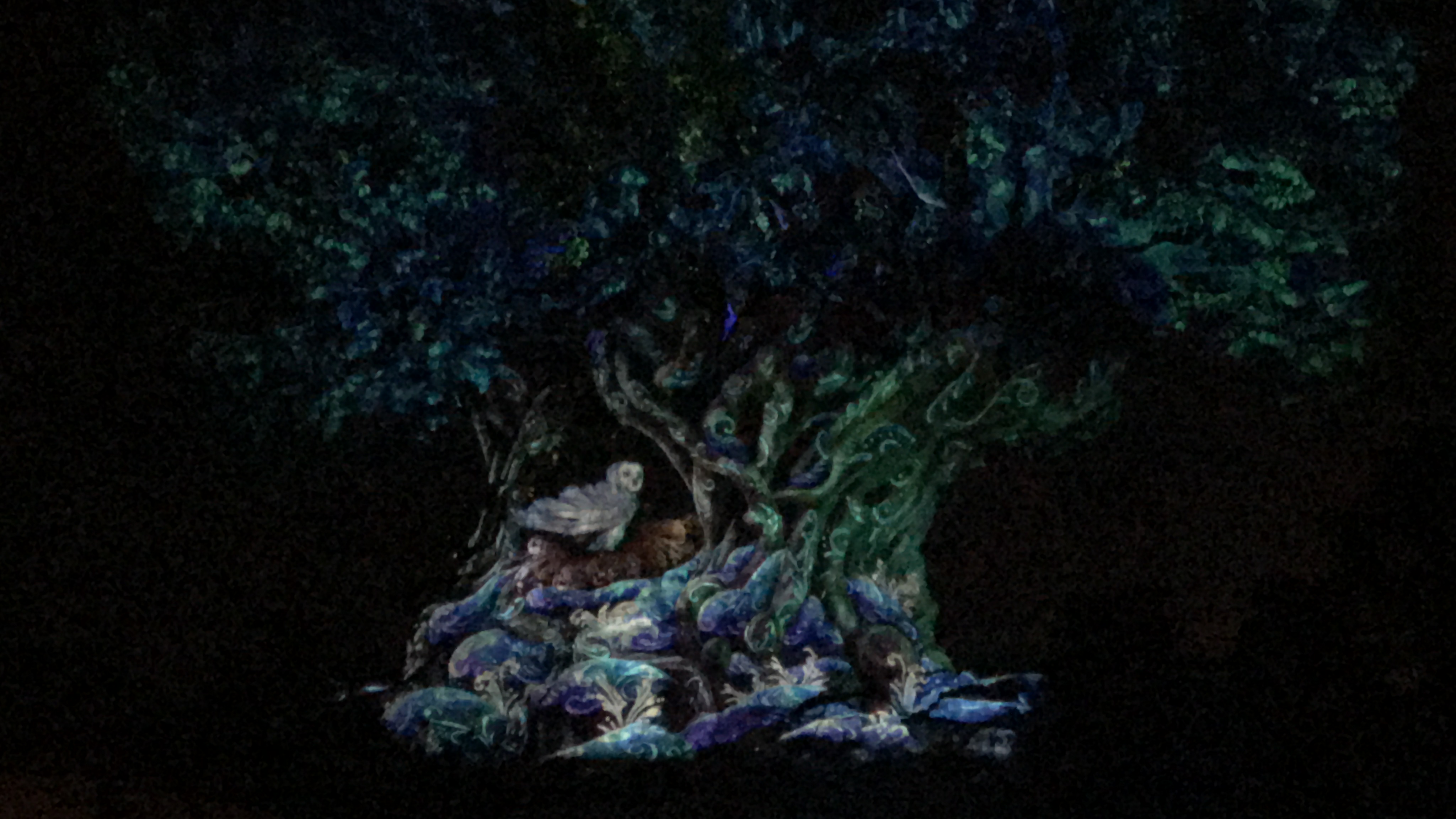 Enchanting New Tree of Life Holiday Projection Show Debuts At Animal Kingdom