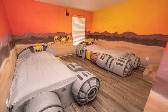 New Star Wars themed Airbnb Homes Available to Rent near Disney World ...