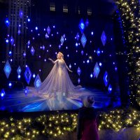 SAKS and DISNEY Celebrate the Season with Disney’s “FROZEN 2” and a Very Special Unveiling Performance by Idina Menzel