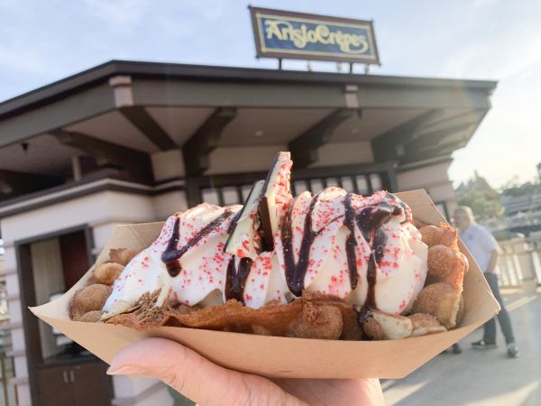 Peppermint Bubble Waffle is a Delectable, Festive Treat