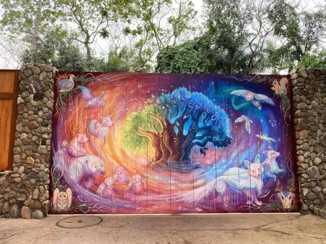 New Holiday Instagram Worthy Wall Spotted at Animal Kingdom