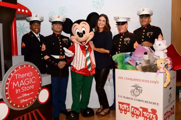 Mandy Moore Kicks off shopDisney.com|Disney store - Toys for Tots Holiday Campaign