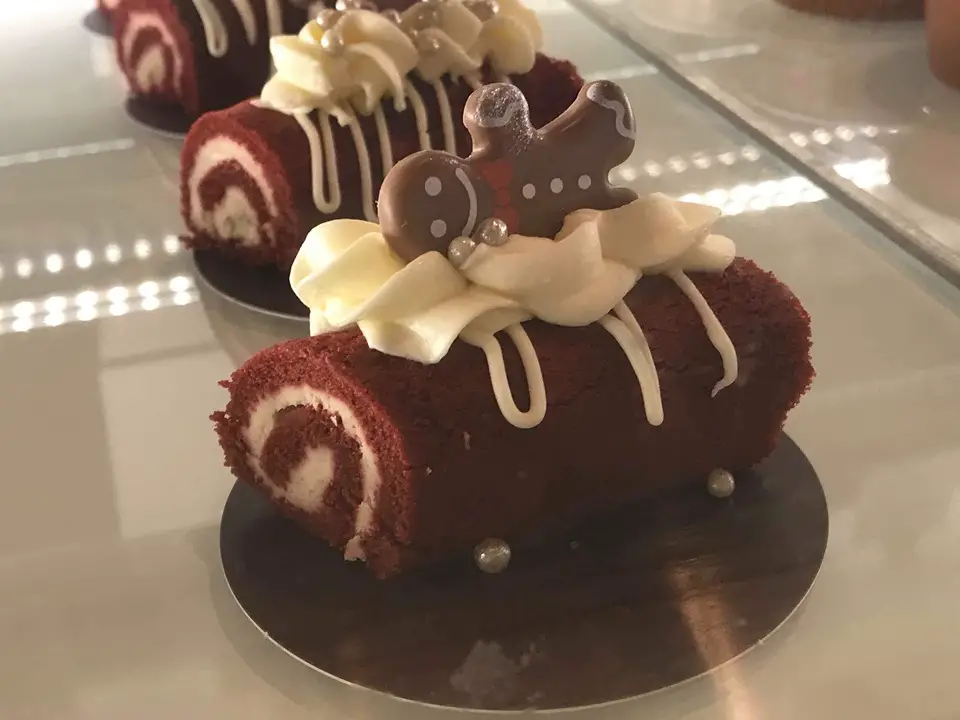 New Adorable Holiday Yule Log Available At Disney Springs!