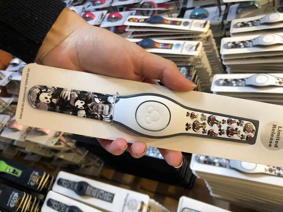 New Classic Walt Disney MagicBand Available