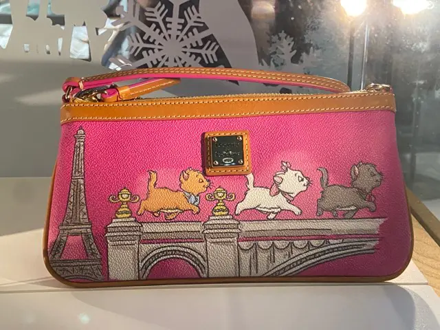 New Aristocats Dooney And Bourke Collection Is Sassy Chic
