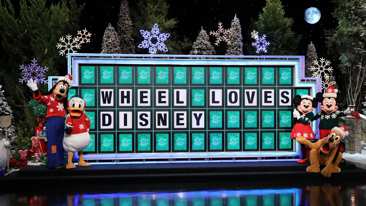 Contestants Win Disney Vacations on “Wheel of Fortune” Secret Santa Weeks