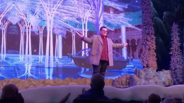 Josh Gad Makes Surprise Appearance During 'Frozen Sing-Along' at Disney's Hollywood Studios