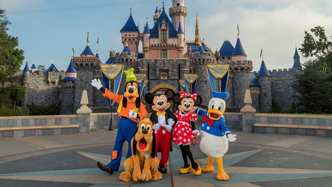 Current Disneyland Deals and Offers for 2020 Vacations
