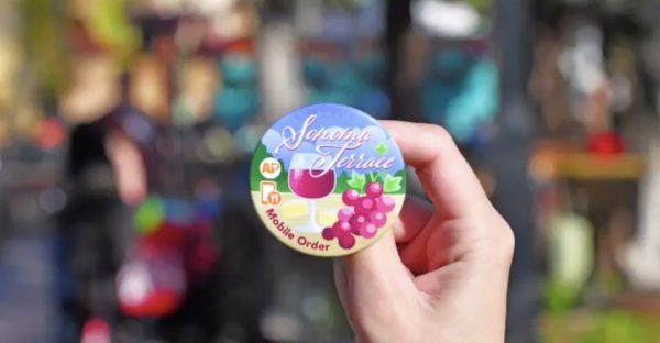 Disneyland Offers New Collectible Buttons For Mobile Orders