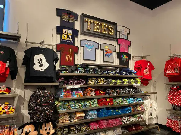 Photo Tour: MouseGear Has a New Location